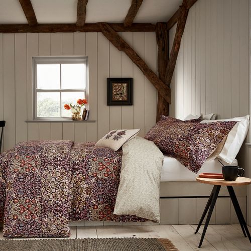 Blackthorn King Duvet Cover Set Damson - Morris & Co - Modalova