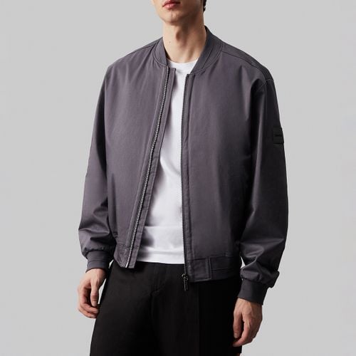 Deep Sateen Stretch Bomber Jacket - Calvin Klein - Modalova