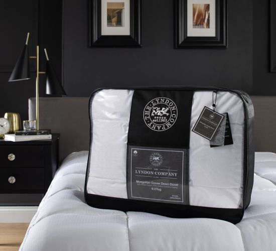 Ulmitame Luxury Mongolian Goose Down Duvet 9 Tog Double - The Lyndon Company - Modalova