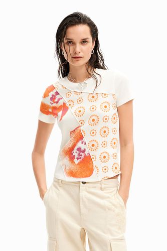 Camiseta patch flores - WHITE - XS - Desigual - Modalova