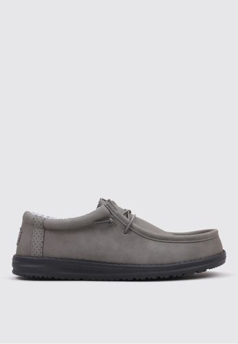 HEY DUDE - WALLY CLASSIC 40 Gris - HEY DUDE - Modalova