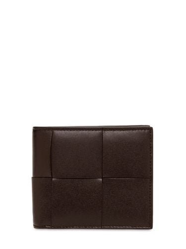 Cassette Leather Bi-fold Wallet - BOTTEGA VENETA - Modalova