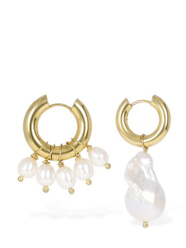 Mismatched Pearl Earrings - TIMELESS PEARLY - Modalova