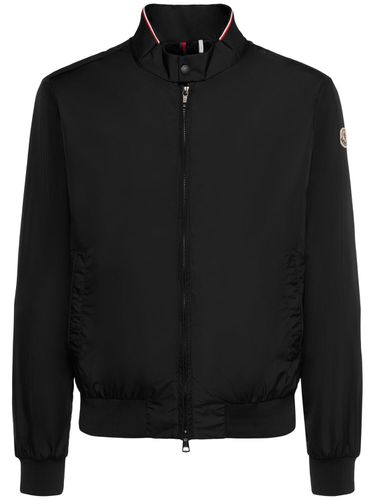 Chaqueta Impermeable De Nylon - MONCLER - Modalova