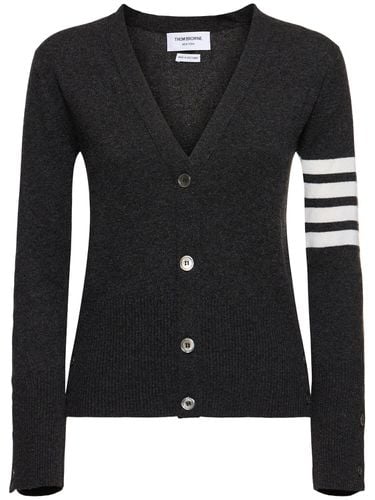 Intarsia Stripes Cashmere Knit Cardigan - THOM BROWNE - Modalova