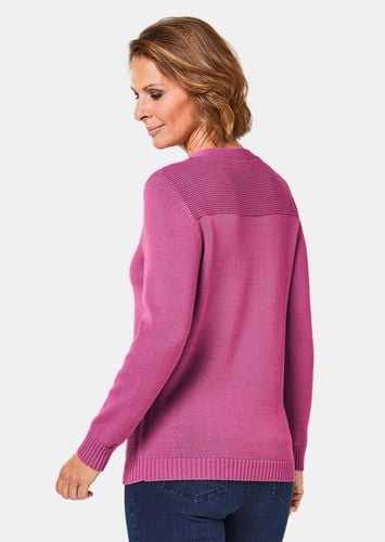 V-Pullover mit Schmuckelement - Gr. 24 von - Goldner Fashion - Modalova