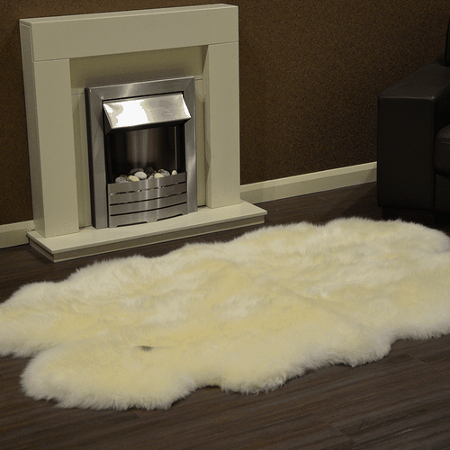 Fenland Quad Australian Sheepskin Rug: QUAD RUG Ivory ONE SIZE - Ashwood Handbags - Modalova