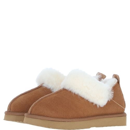 Fenland Ladies Sheepskin Shoes: petra-shoes Tan 7 - Ashwood Handbags - Modalova