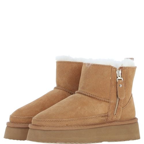 Fenland Ladies Sheepskin Boots: hetty-boots Tan 4 - Ashwood Handbags - Modalova