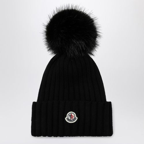 Schwarze Mütze mit Bommel - Moncler - Modalova