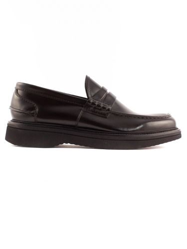 Dark Shiny Leather Loafer - Green George - Modalova