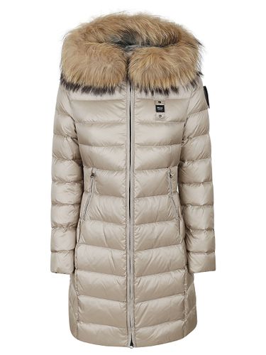 Fur Applique Logo Patched Padded Coat - Blauer - Modalova