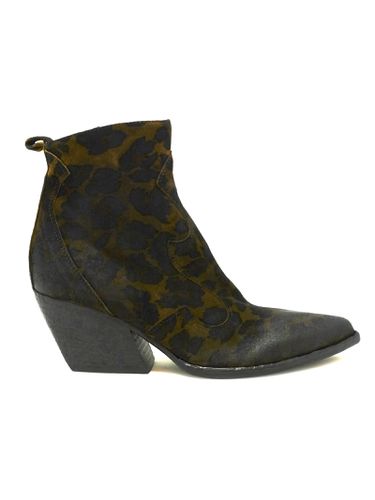 Leopard Suede Ankle Boots - Elena Iachi - Modalova