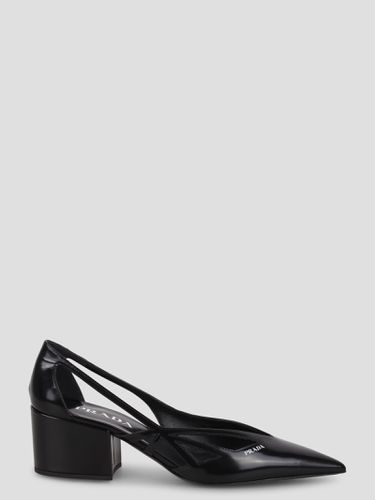 Prada Logo-embossed Pumps - Prada - Modalova