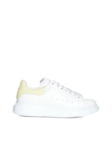 Alexander McQueen Calfskin Sneakers - Alexander McQueen - Modalova