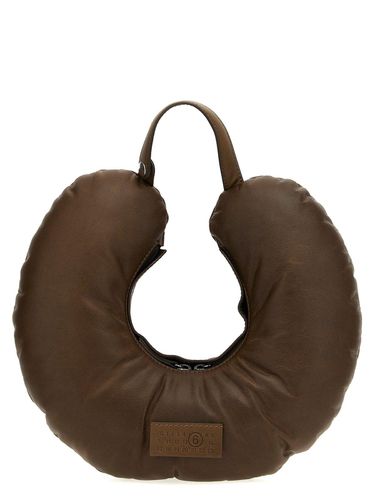 Travel Pillow Bag - MM6 Maison Margiela - Modalova