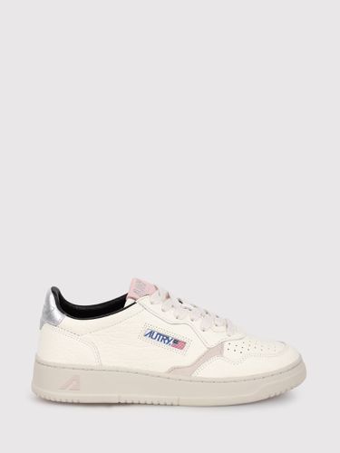 Autry Medalist Paneled Sneakers - Autry - Modalova