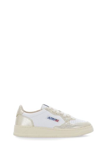 Autry Medalist Low Sneakers - Autry - Modalova