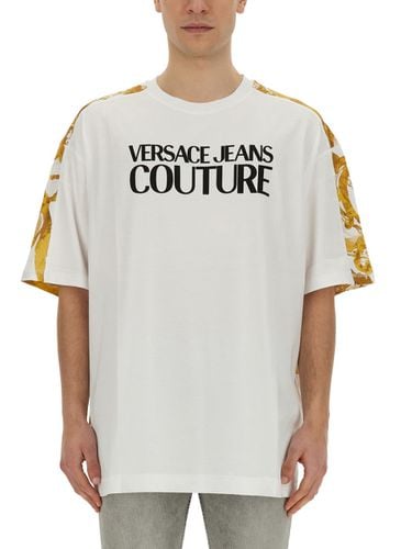 T-shirt With Logo - Versace Jeans Couture - Modalova