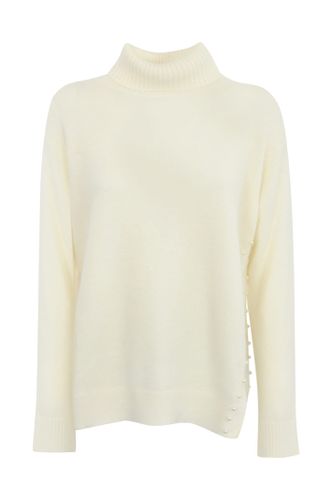 Angora Blend Turtleneck Sweater With Pearls - TwinSet - Modalova