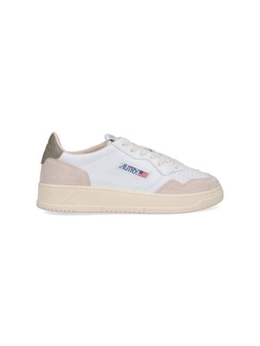 Autry medalist Low-top Sneakers - Autry - Modalova