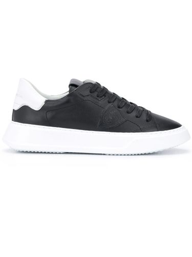 Temple Low-top Sneakers In Leather, White - Philippe Model - Modalova