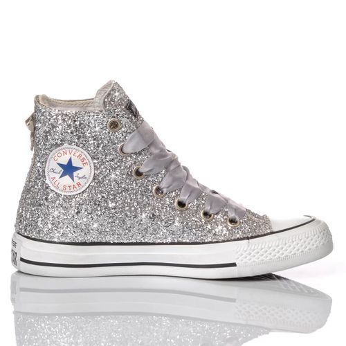 Silver Converse: Mimanerashop. com - Mimanera - Modalova