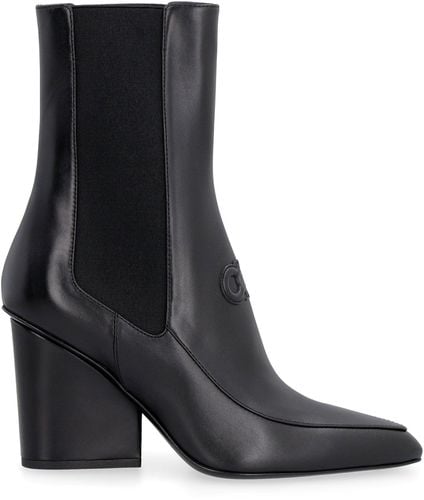 Ferragamo Gancini Ankle Boots - Ferragamo - Modalova