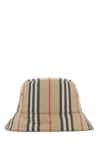 Burberry Embroidered Cotton Hat - Burberry - Modalova