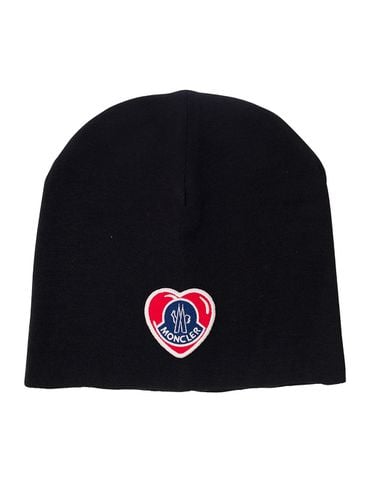 Beanie With Heart-shaped Logo Patch In Wool Blend Man - Moncler - Modalova