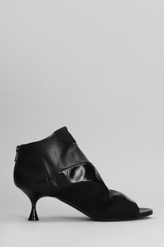 Vortex High Heels Ankle Boots In Suede And Leather - Marc Ellis - Modalova