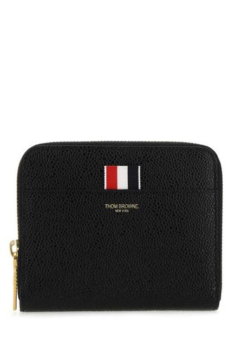 Logo Embossed Zipped Wallet - Thom Browne - Modalova