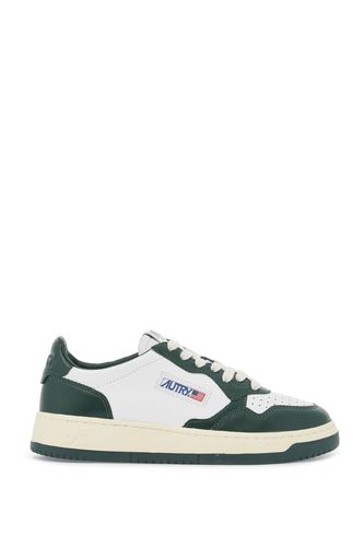 Autry Leather Medalist Low Sneakers - Autry - Modalova