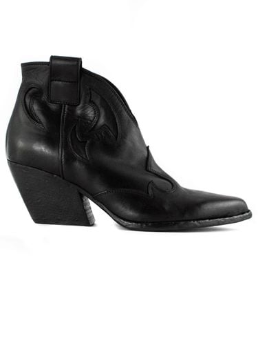 Leather Texan Ankle Boots - Elena Iachi - Modalova