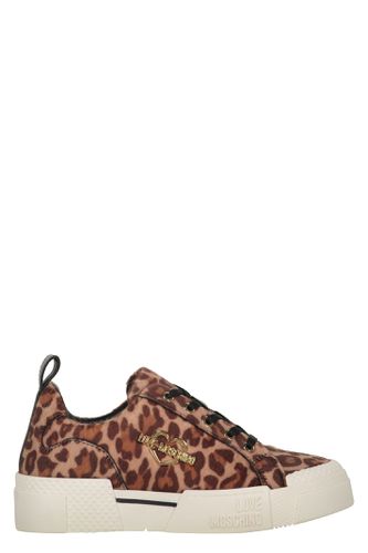 Love Moschino Low-top Sneakers - Love Moschino - Modalova