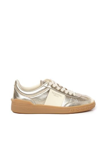 Upvillage Sneaker In Laminated Calfskin - Valentino Garavani - Modalova