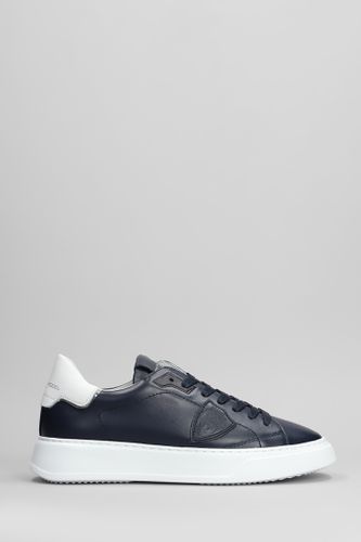 Temple Low Sneakers In Leather - Philippe Model - Modalova