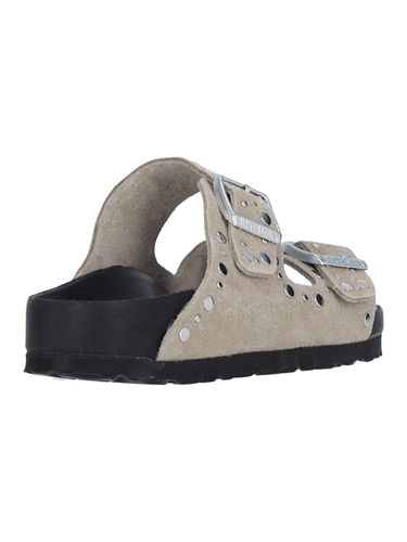 Arizona Rivet Studs Sandals - Birkenstock - Modalova