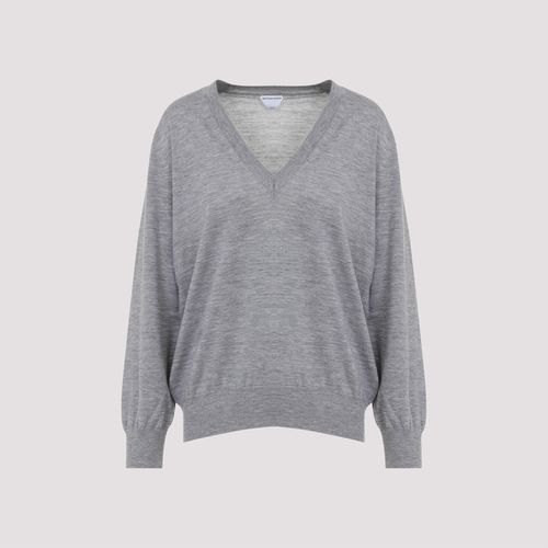 V Neck Cashmere Sweater - Bottega Veneta - Modalova