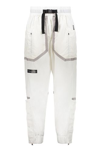 Iso. Poetism Technical-nylon Pants - Iso.Poetism - Modalova