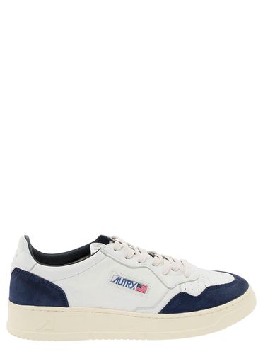 Medalist Low Top Sneakers With Blue Suede Details In Leather Man - Autry - Modalova