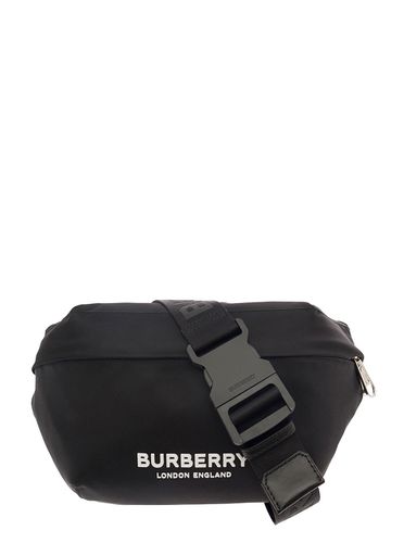 Sonny Black Fanny Pack With Contrasting Logo Print In Nylon Man - Burberry - Modalova