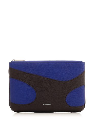 Logo Printed Color-blocked Zipped Pouch - Ferragamo - Modalova