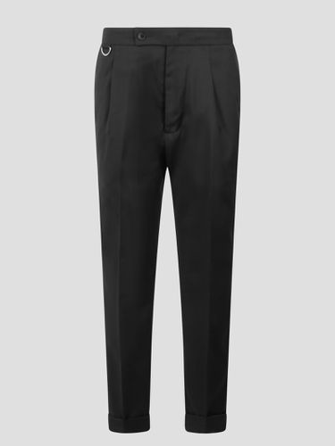 Riviera Elastic Tropical Wool Trousers - Low Brand - Modalova