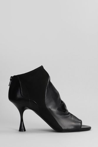 Vortex High Heels Ankle Boots In Suede And Leather - Marc Ellis - Modalova