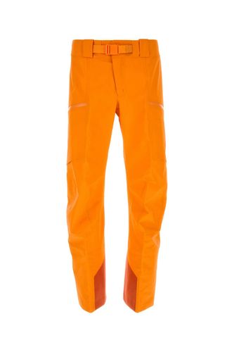 Orange Gore-tex Sabre Pant - Arc'teryx Veilance - Modalova