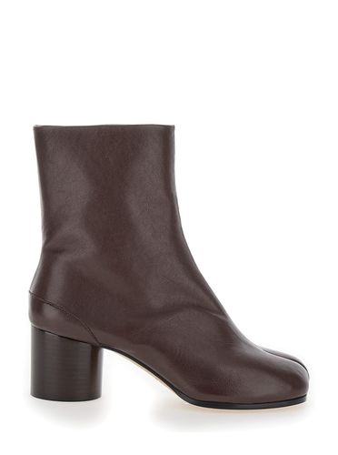 Tabi Ankle Boots With Pre-shaped Toe In Leather Woman - Maison Margiela - Modalova