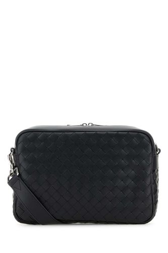 Graphite Leather Medium Camera Crossbody Bag - Bottega Veneta - Modalova