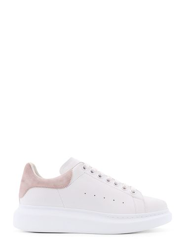 White Leather Sneakers With Suede Heel - Alexander McQueen - Modalova