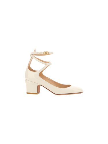 Tan-go Patent Leather Pumps - Valentino Garavani - Modalova